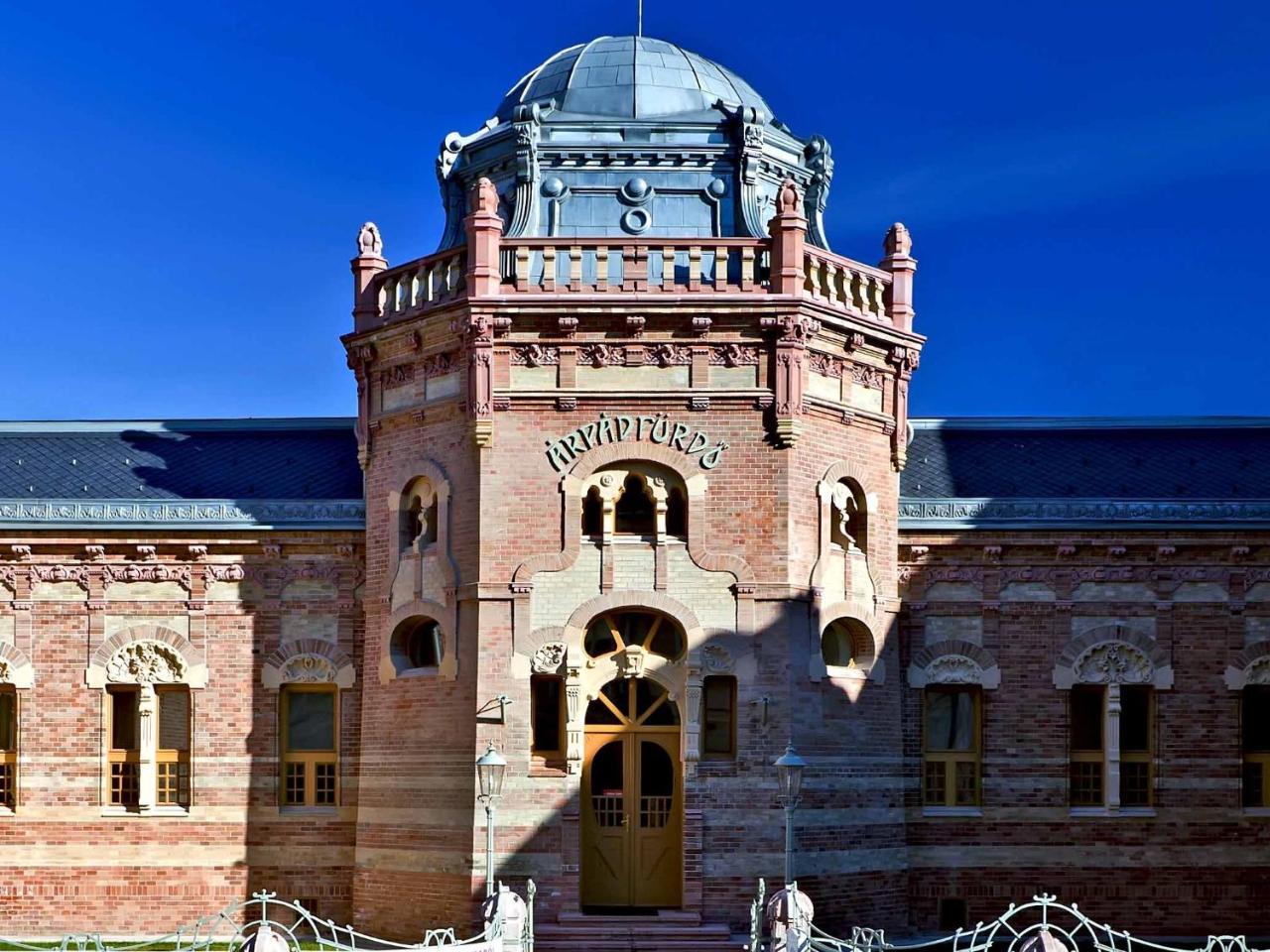Ybl Apartment City Center Székesfehérvár 外观 照片